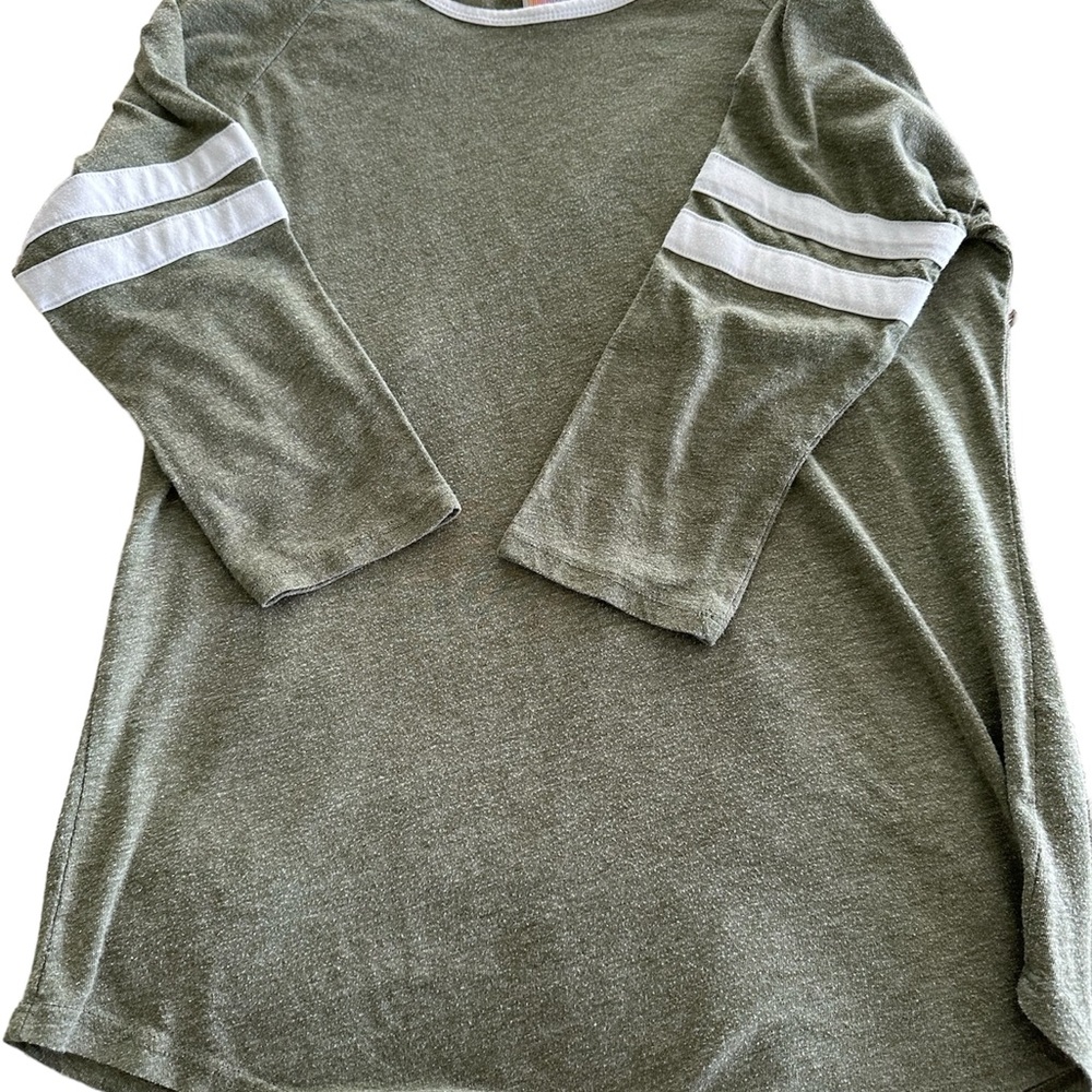 LULAROE Randy top - Picture 4 of 5